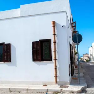 https://la-casa-di-nemi-a-san-vito.sicilyhotelsitaly.net